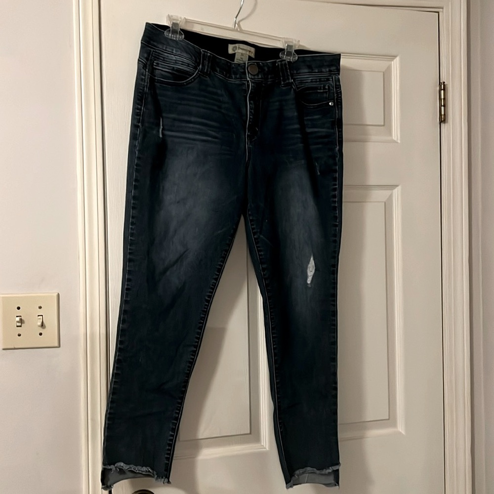 Democracy ‘Ab‎ Technology’ Distressed Jeans with frayed hems. Size 16